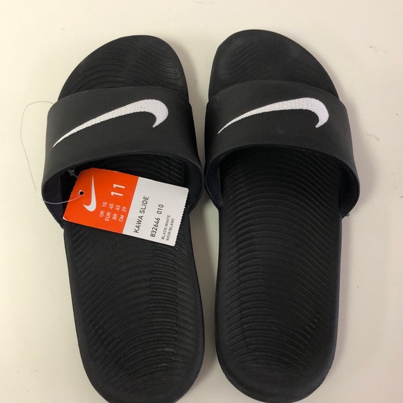 Other - Nike Slides Size 11 (J477)